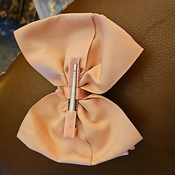 Large Pink Bedazzled Clay Shopper Girl Floral Clip-on Ribbon Bow - Picture 6 of 8